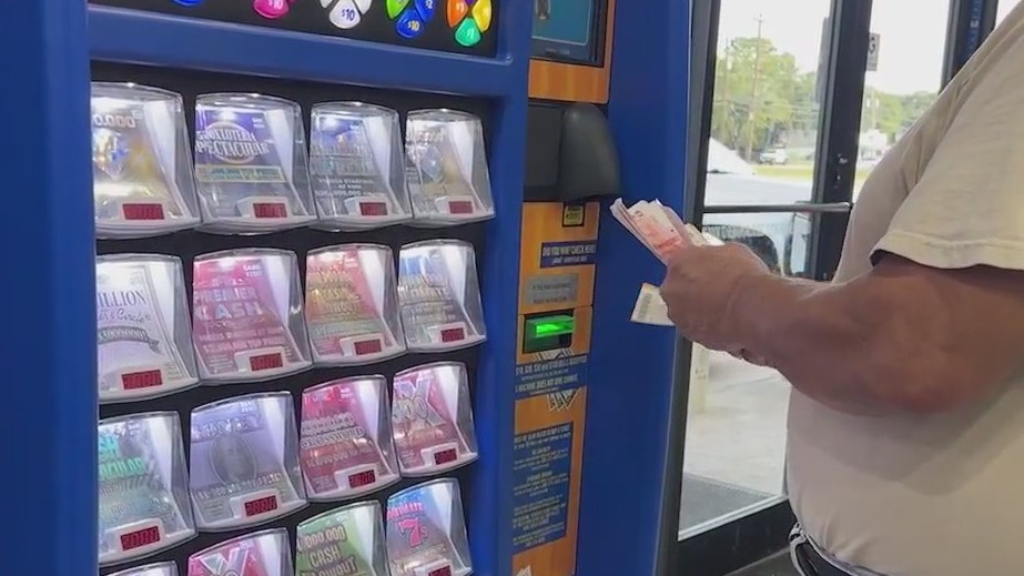 Powerball $1.6 billion jackpot has Central Florida residents hoping to get lucky
